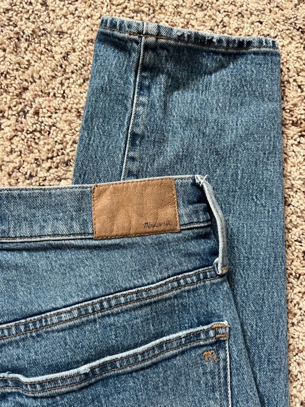 Madewell NWOT Medium Wash High-Rise Straight Leg Perfect Vintage Women's Jeans - Picture 6 of 6